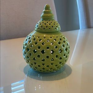 Decorative ceramic jar with lid